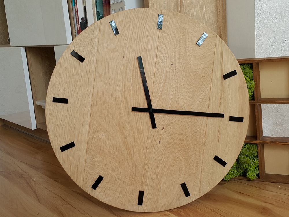 ModernClock Nástěnné hodiny Black Oak hnědé