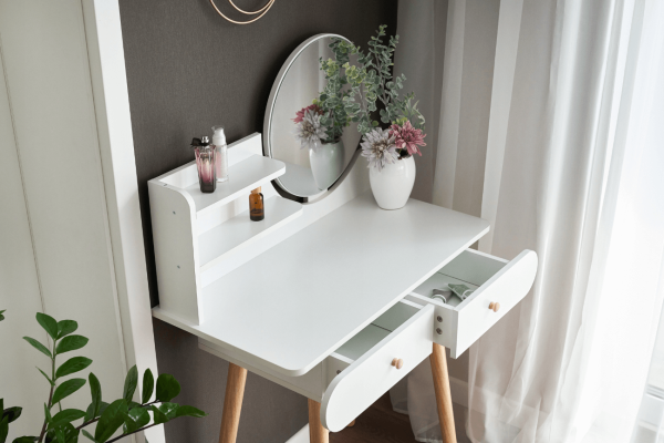 ArtJum Toaletní stolek SCANDI bílá | CM-891920